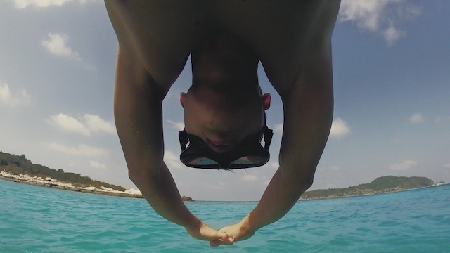 アクエリアスTVCMタイ撮影コーディネート